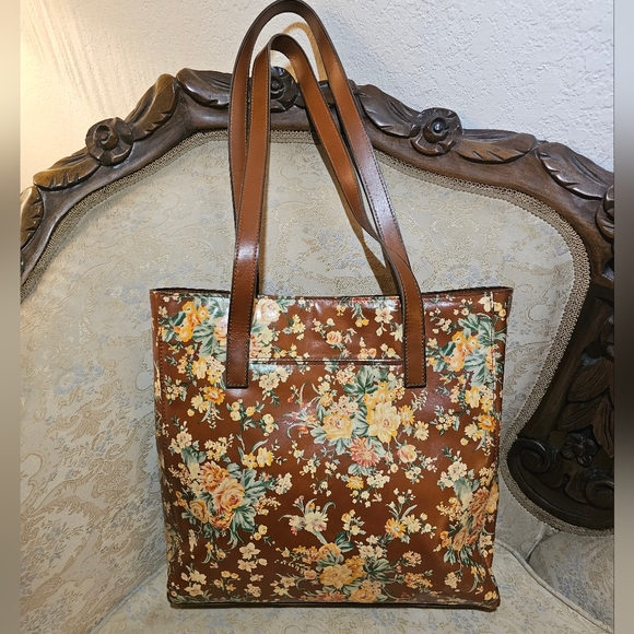 Patricia Nash Leather Tote - Picture 4 of 14
